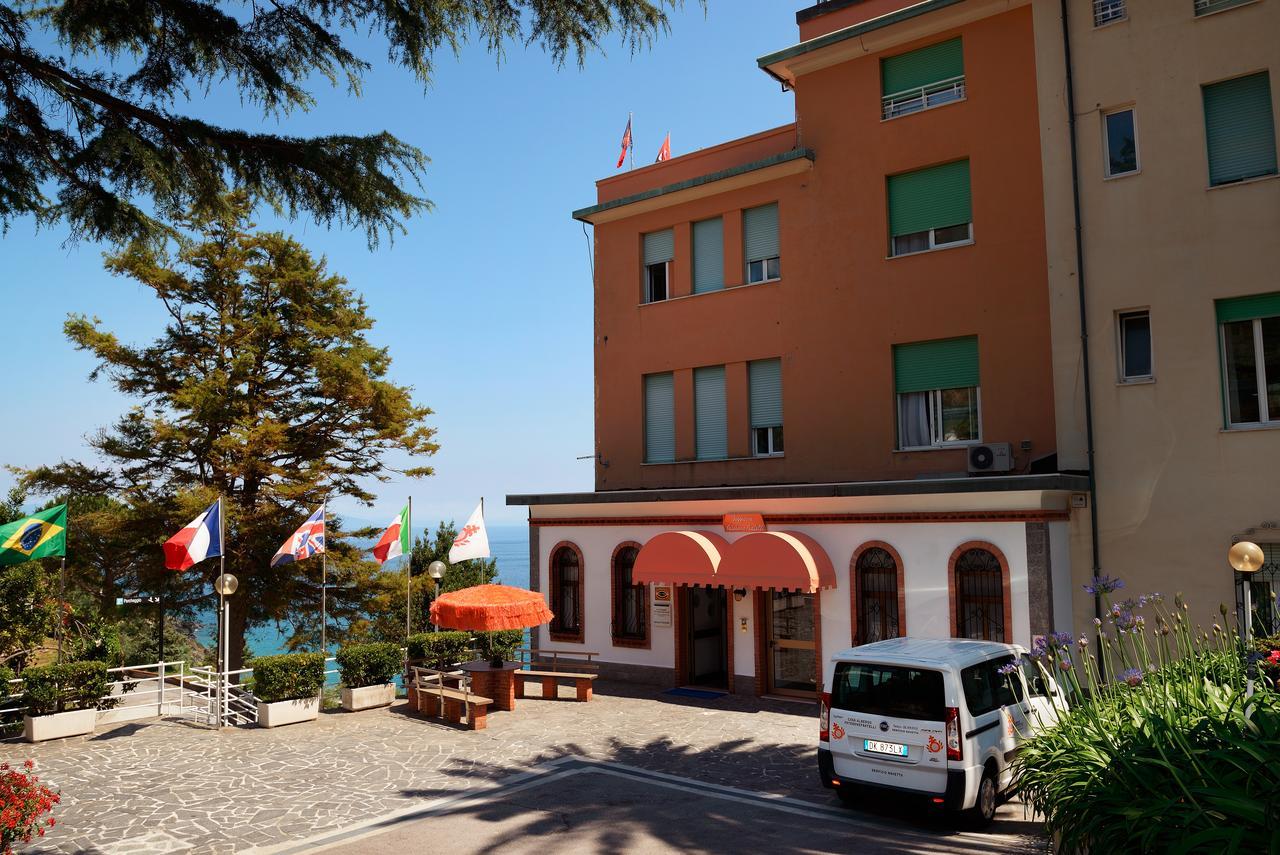 Hotel Casa Fatebenefratelli Varazze Exteriér fotografie