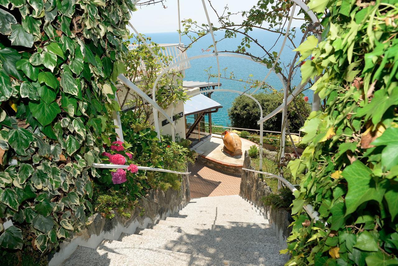 Hotel Casa Fatebenefratelli Varazze Exteriér fotografie